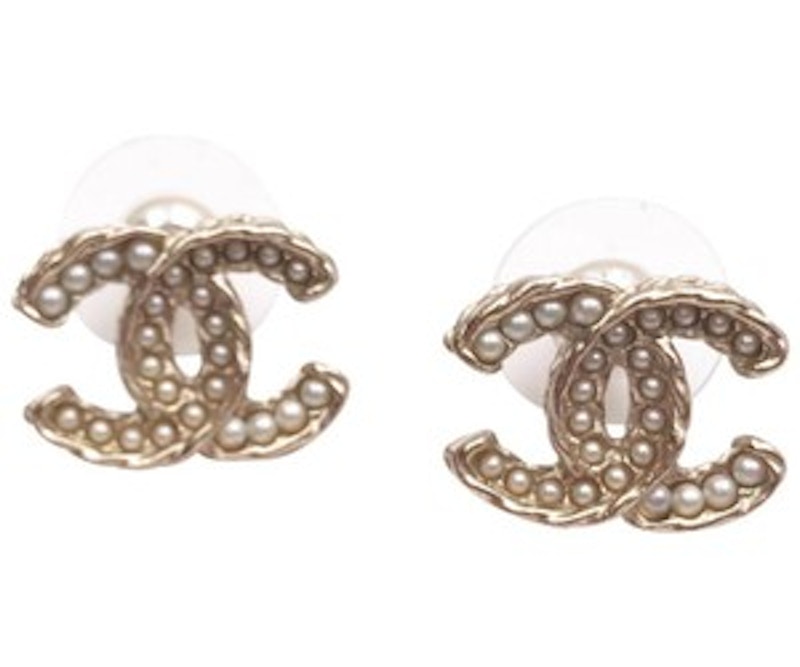 Chanel Classic CC Turnlock Earrings Faux Pearl Gold/Pearl