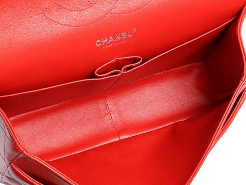 Lookbook Chanel Klasik Double Flap Quilted Jumbo Calfskin Merah