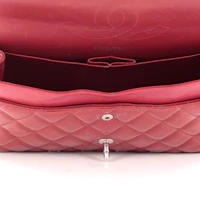 Lookbook Chanel Clásico Doble Solapa Acolchado Jumbo Rojo