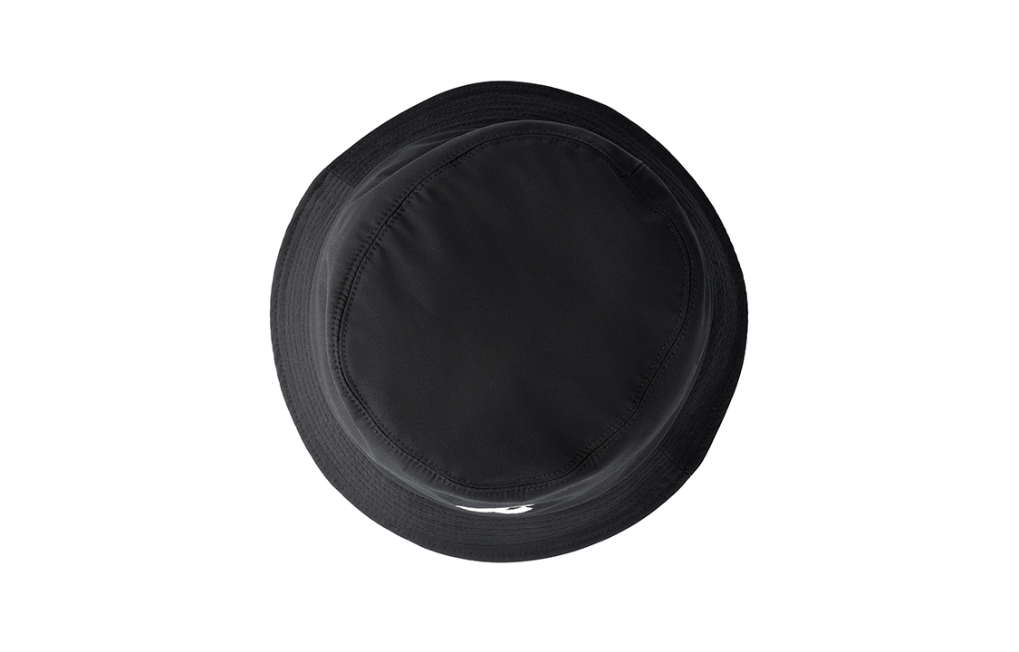 Shop Sombrero Bucket de Algodón Unisex con Logo Clásico CHANEL. AA7459B0534094305