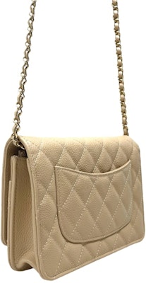 シャネル クラシック キルティング キャビアレザー WOC クロスボディバッグ ベージュ Lookbook シャネル クラシック キルティング キャビアレザー WOC クロスボディバッグ ベージュ