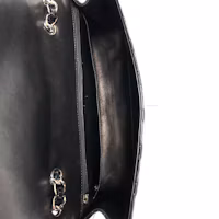 Lookbook Chanel Clásico Solapa Única Acolchada Jumbo Negro
