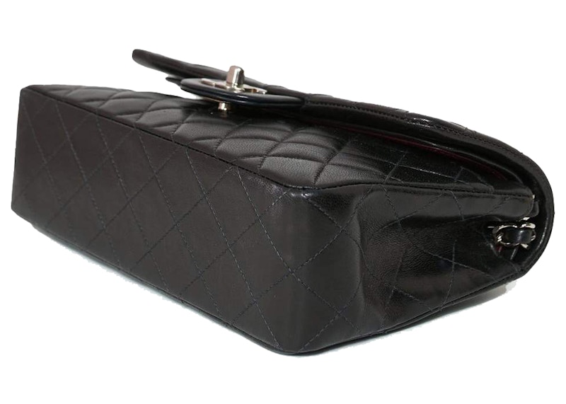 Lookbook Chanel Klasik Kecil Flap Hitam