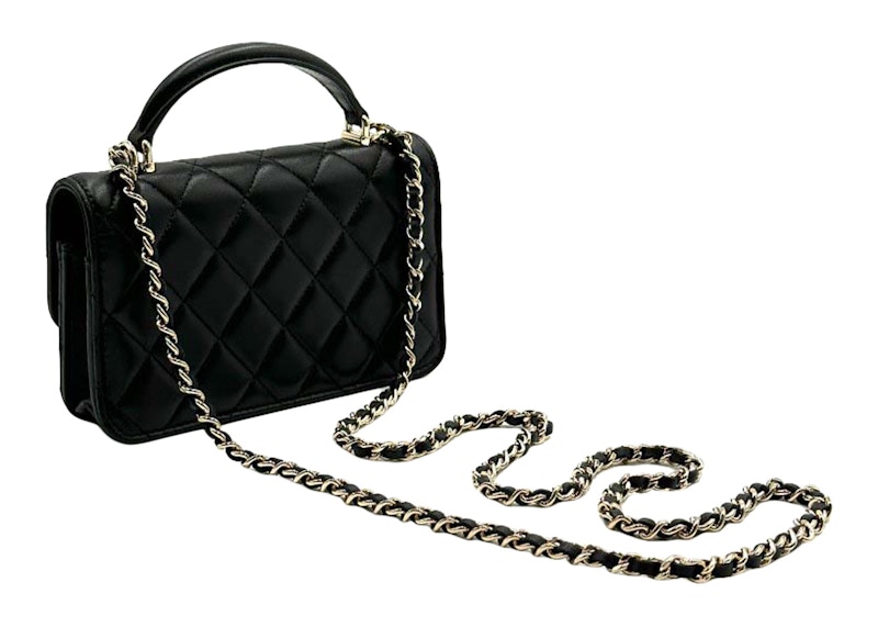 Order 香奈儿黑色链条手拿包/手机包 (AP3226-B06660-94305)