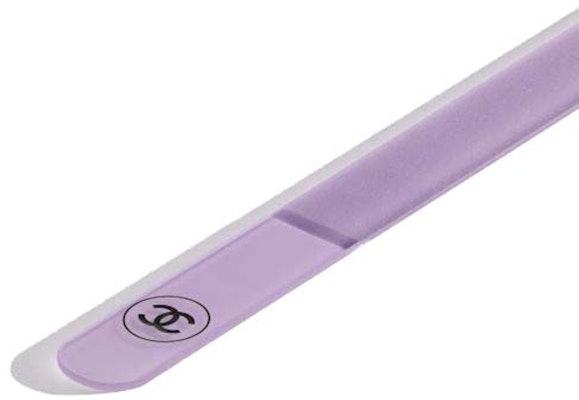 Chanel Codes Couleur Limited-Edition Nail File 135 - IMMORTELLE Order Chanel Codes Couleur Limited-Edition Nail File 135 - IMMORTELLE