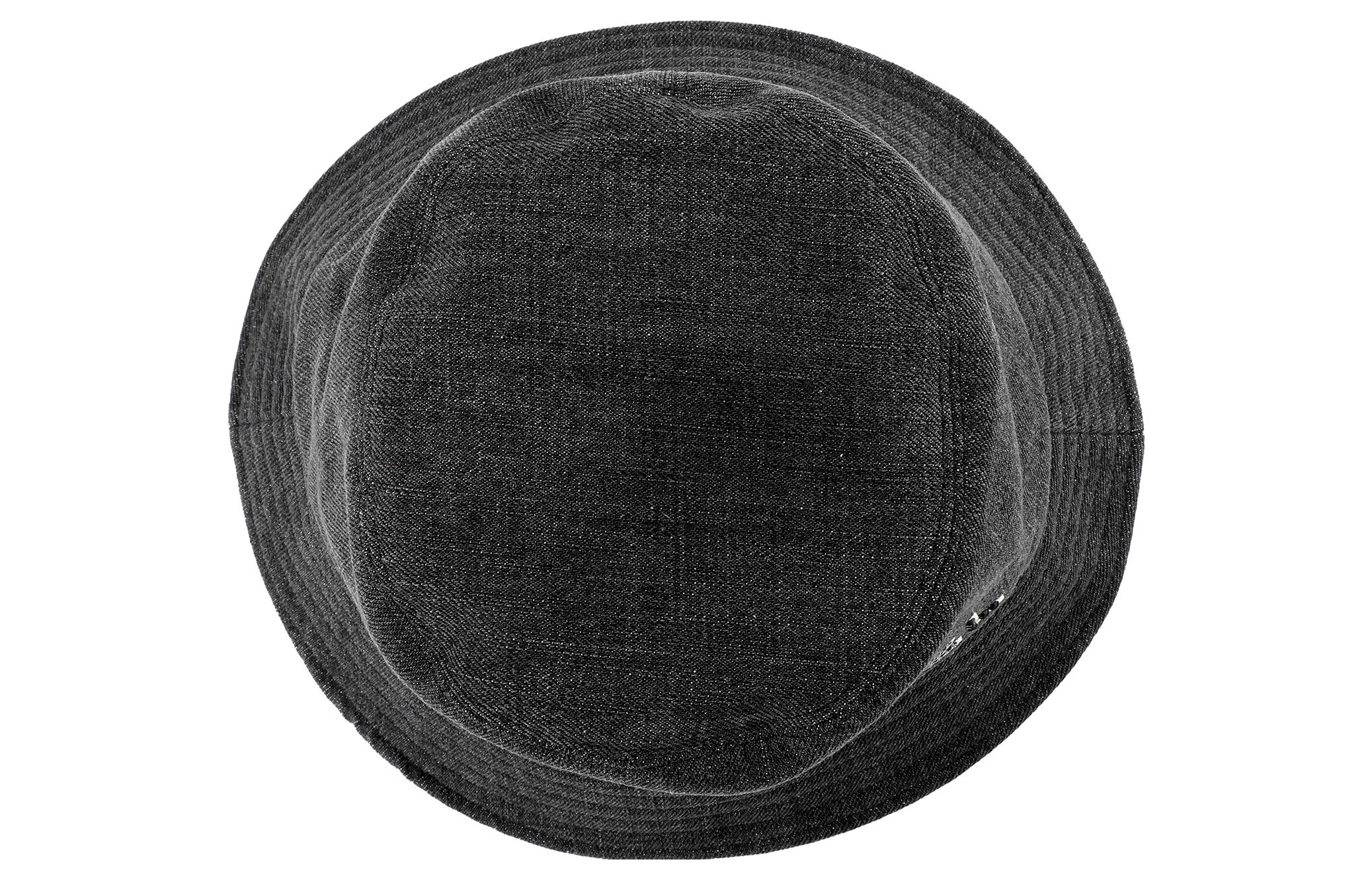 Shop Sombrero de Cubo de Algodón CHANEL con Logo - Unisex. AA8088-B0786994305