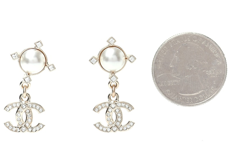 Chanel Crystal Pearl CC Drop Earrings Gold 圖 2