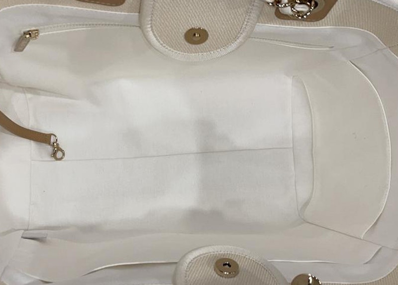 Lookbook Chanel Deauville Pearl Tote Beige Beg Tangan Mutiara Bej