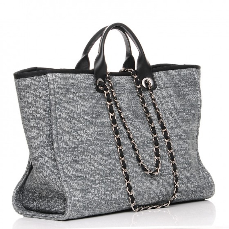 Order Chanel Deauville Tote Anyaman Besar Arang Hitam