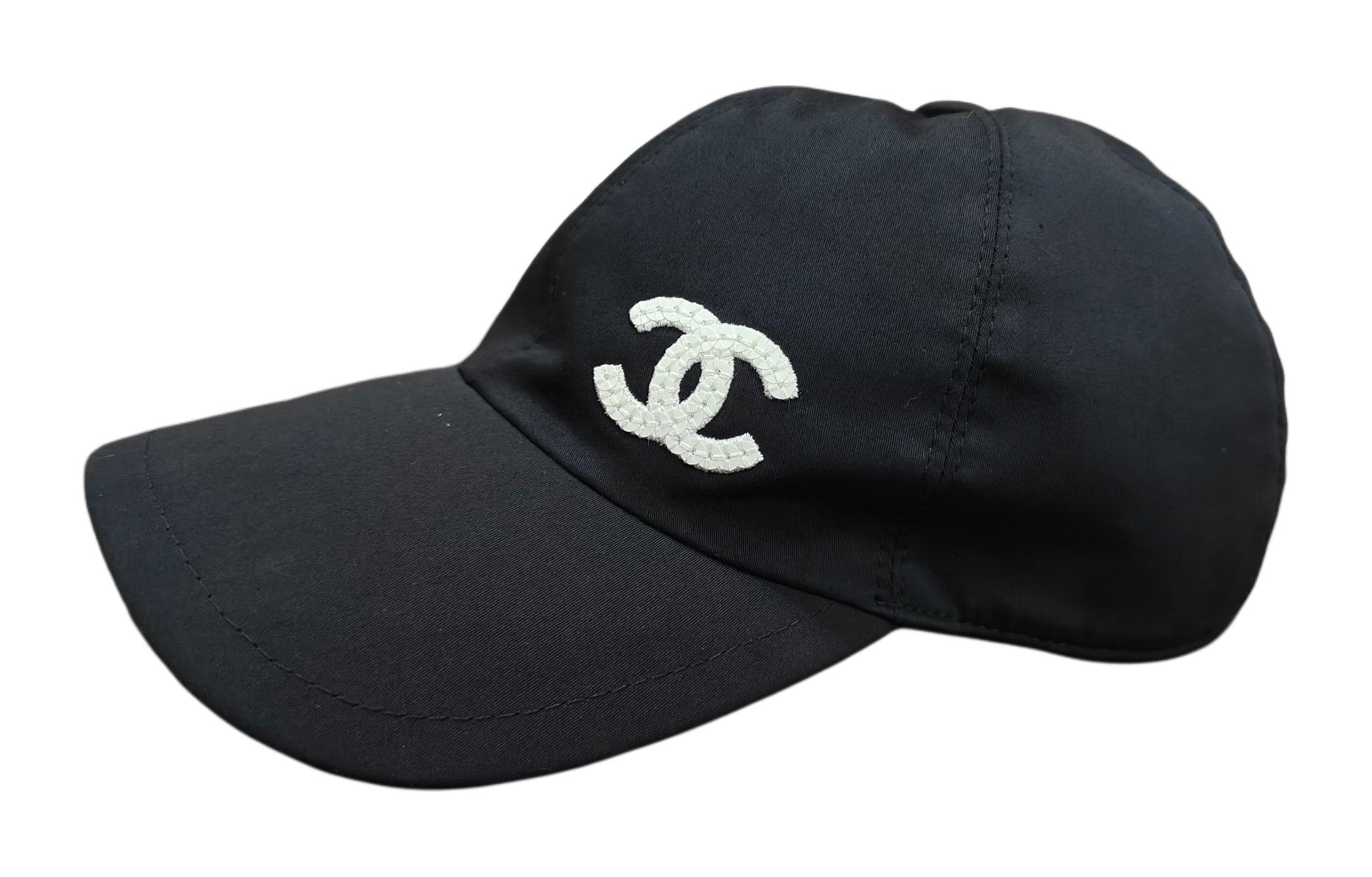 Order CHANEL Double C Embroidered Black Baseball Cap - Unisex Couple Style AA9698-B15072-94305