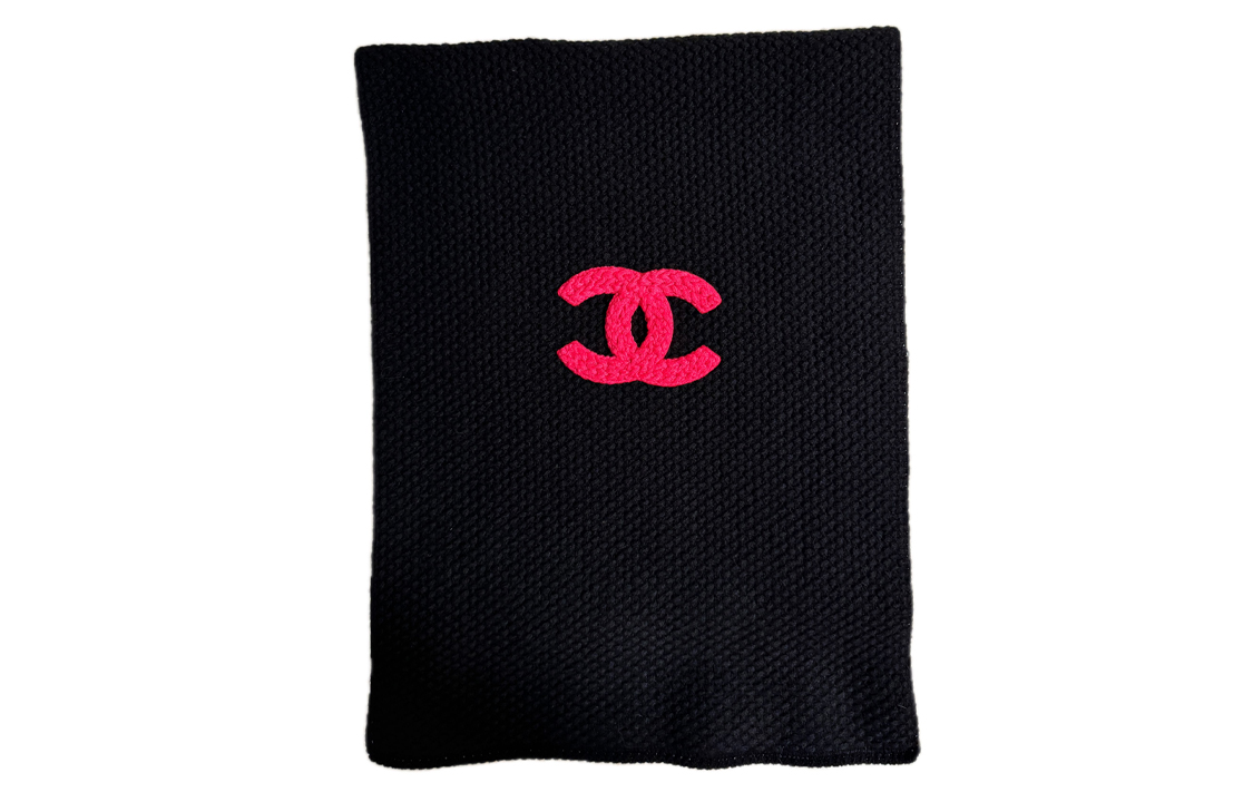 CHANEL Double C Knit Scarf Black - Unisex Couples' Edition. AA9256-B13357-94305