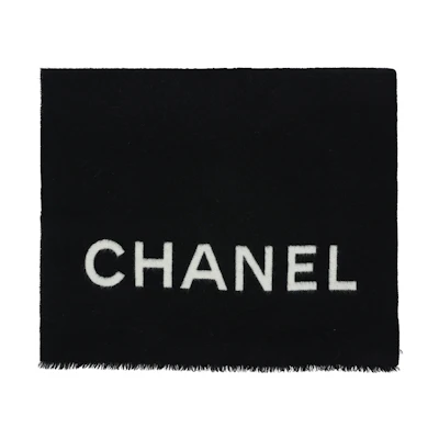 CHANEL Double C Logo Cashmere Scarf Unisex Shawl Couple Design. AA7825B06487