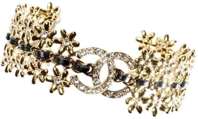 CHANEL Double C Logo Metal Lambskin Rhinestone Bracelet Unisex Gold. ABB332-B13558-NQ115 Order CHANEL Double C Logo Metal Lambskin Rhinestone Bracelet Unisex Gold. ABB332-B13558-NQ115