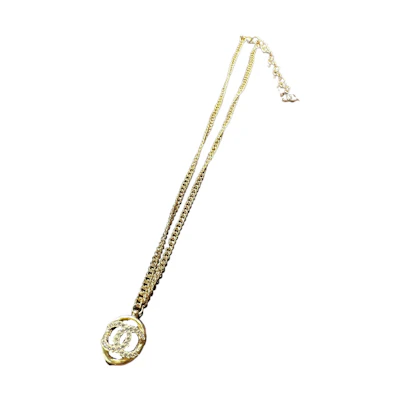 CHANEL Double C Logo Necklace Unisex Couple Design in Gold. AB8931-B08685-NJ336