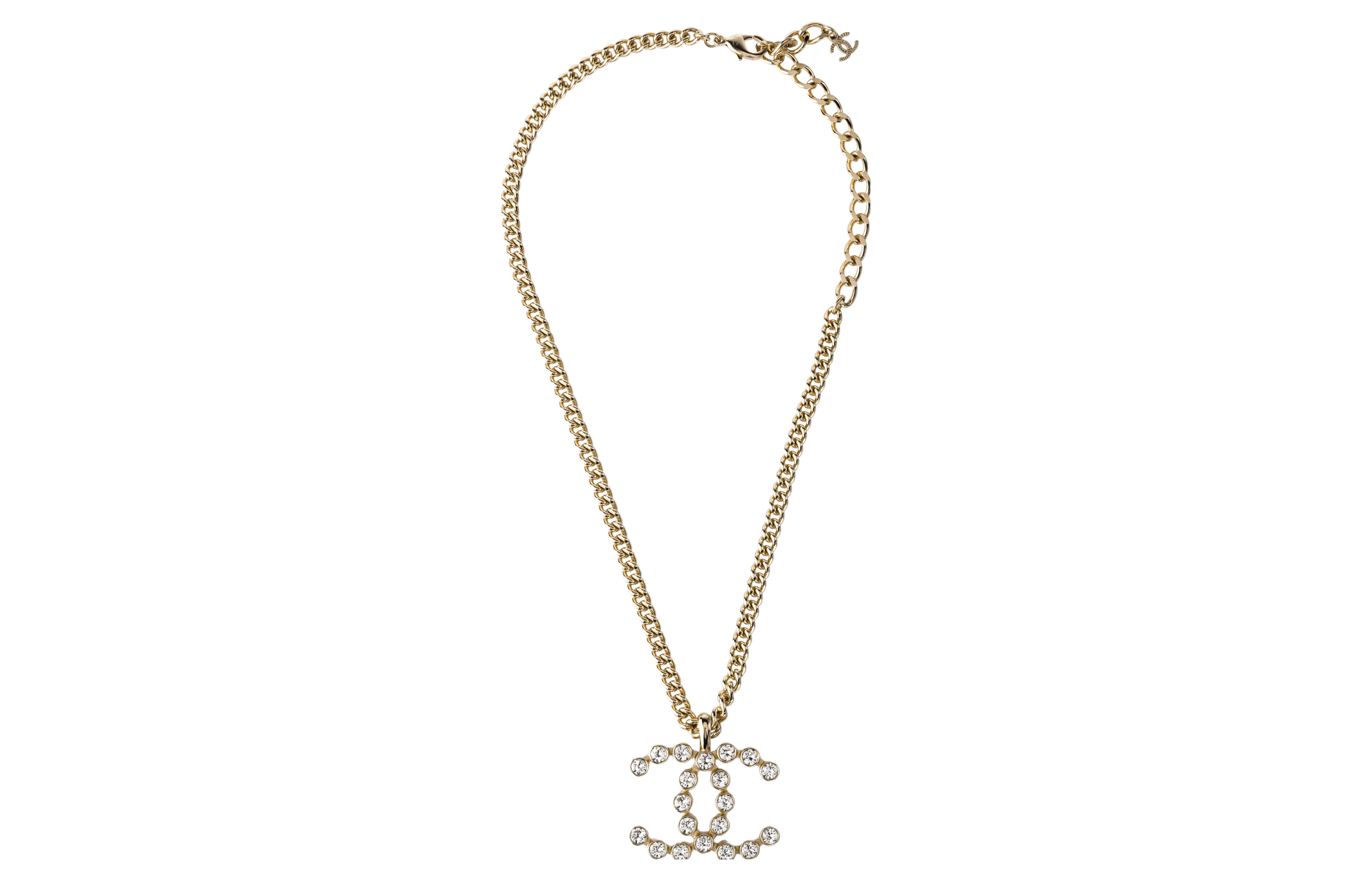 CHANEL Double C Pendant Necklace Unisex Couple Style - Gold Metal Design. ABA439B10548NN157 圖 2