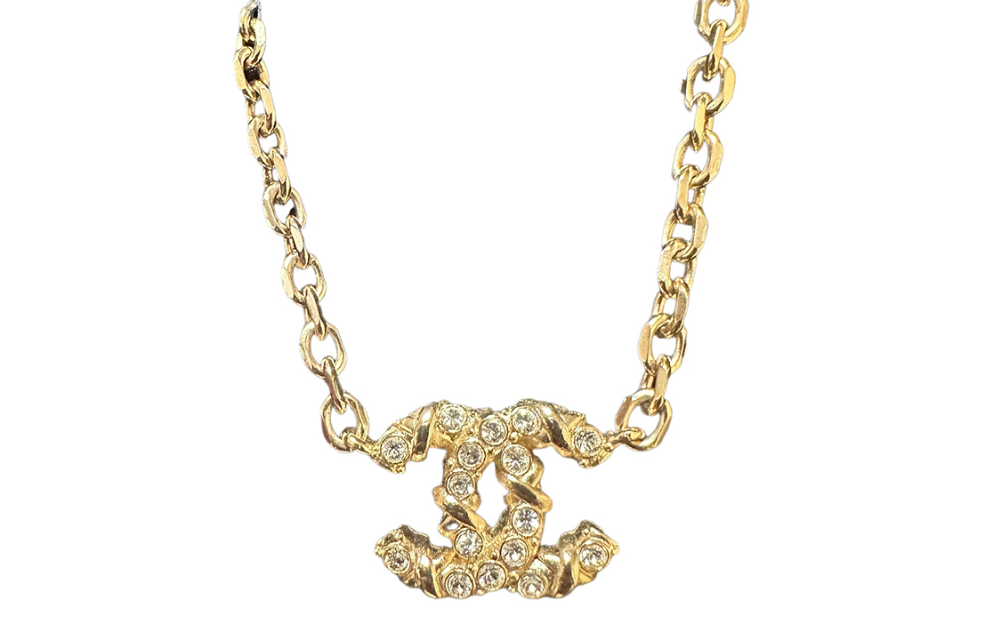 CHANEL Double C Star Rhinestone Gold Necklace Unisex Couple Design. AB3475-B06561-NF089