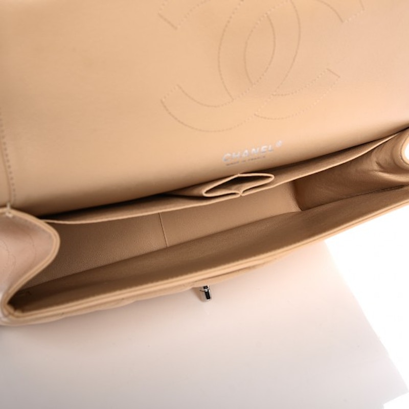 Chanel Double Flap Diamond Quilted Jumbo Beige 圖 3