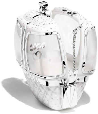 Chanel Evening Bag Silver-tone White Lookbook Chanel Evening Bag Silver-tone White