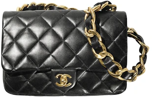 Chanel Flap Bag with Chunky Chain Strap Large 22S Lambskin Black Chanel Flap Bag with Chunky Chain Strap Large 22S Lambskin Black