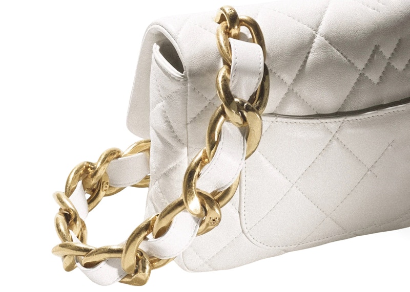 Order Chanel Beg Flap Rantai Tebal Kecil 22S Lambskin Putih