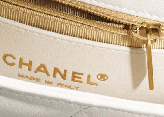 Chanel Beg Flap Rantai Tebal Kecil 22S Lambskin Putih Lookbook Chanel Beg Flap Rantai Tebal Kecil 22S Lambskin Putih