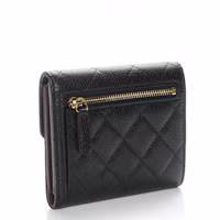 Order Cartera Compacta Chanel Flap Acolchada Caviar Negro con Detalles Dorados