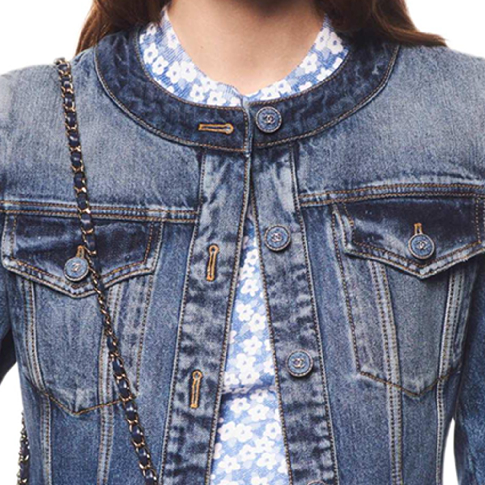 Details for CHANEL FW24 水洗牛仔藍色襯衫式外套 P78108-V70196-NZU91