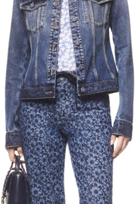 CHANEL FW24 Washed Denim Button-Up Jacket Blue P78108-V70196-NZU91 Cheap CHANEL FW24 Washed Denim Button-Up Jacket Blue P78108-V70196-NZU91