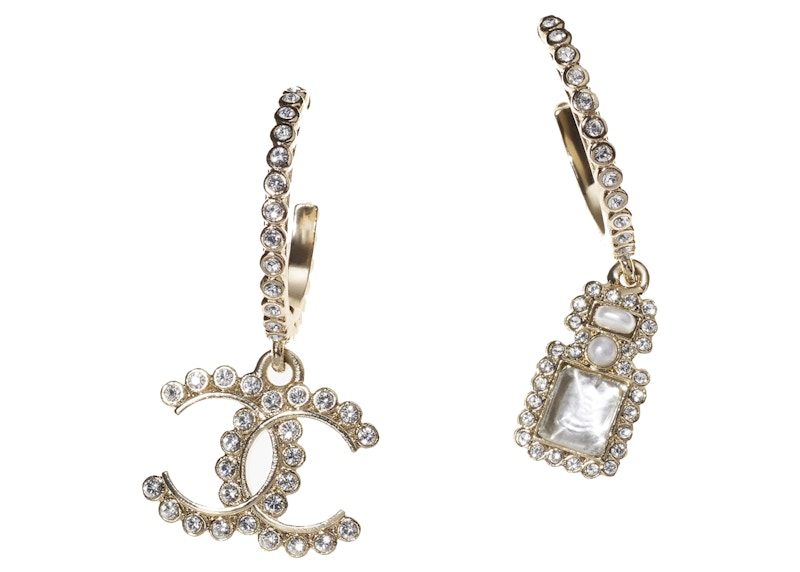 Chanel Glass and Strass Metal Earrings Glass Pearls Gold