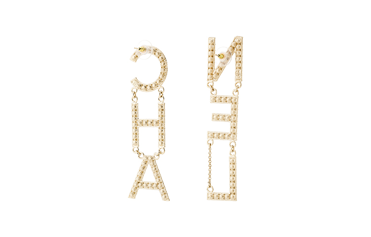 CHANEL Gold Crystal Letter Earrings. AB1440-Y02003-Z5680 圖 3