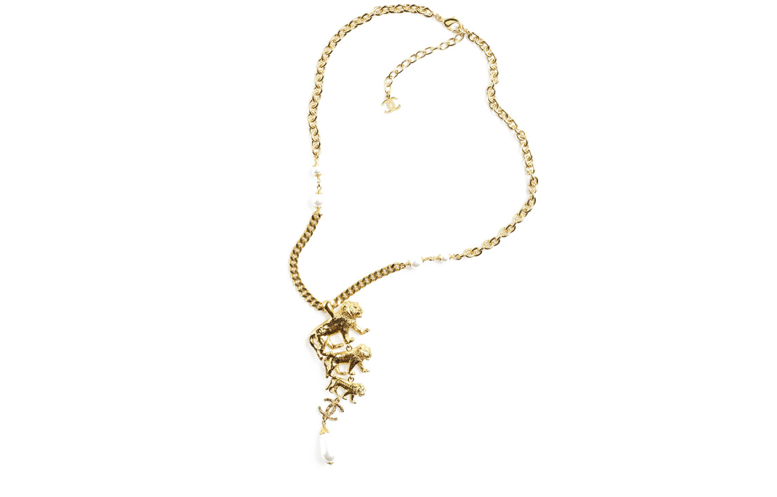 CHANEL Gold Lion Pendant Pearl Long Necklace. AB8768- B08713-NJ356