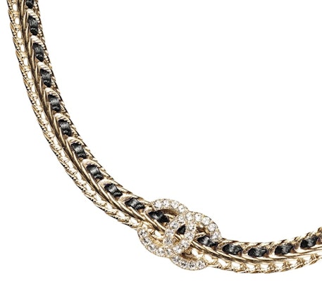 샤넬 골드/블랙 네크리스 (AB8307)
Order 샤넬 골드/블랙 네크리스 (AB8307)