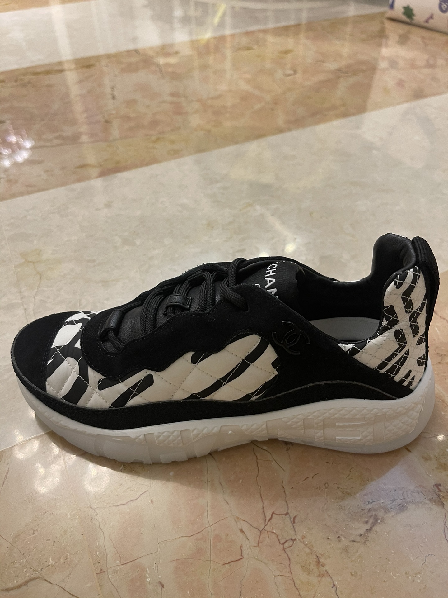 Buy Chanel Graffiti Logo Sneakers 'Multicolor' G38290-Y55488-K3268
