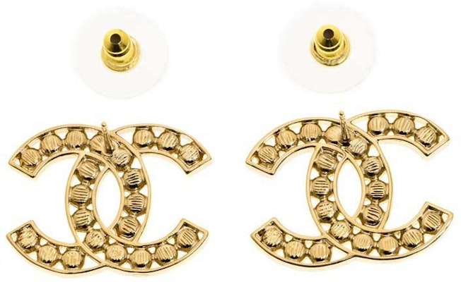 Chanel Hollow CC Logo Earrings Gold (ABA870) Order Chanel Hollow CC Logo Earrings Gold (ABA870)
