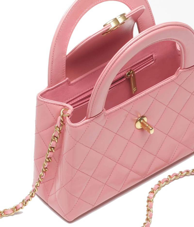 Lookbook シャネル ケリー ミニ ショッピングバッグ ミニ 23K シャイニーエイジドカーフスキン コーラルピンク