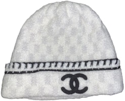 샤넬 로고 캐시미어 니트 비니 유니섹스 AA8319-B08505-NI950 Order 샤넬 로고 캐시미어 니트 비니 유니섹스 AA8319-B08505-NI950