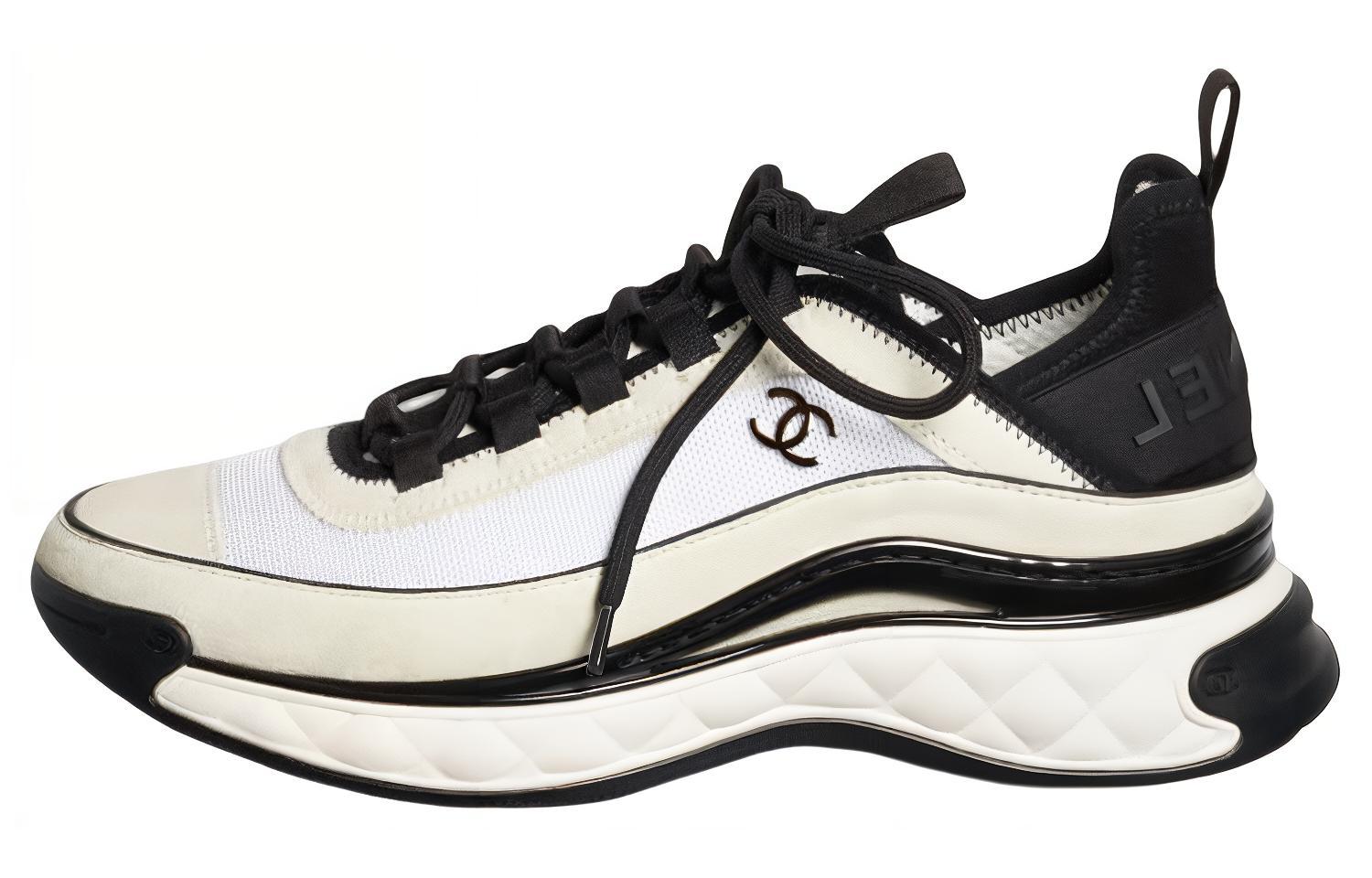 Chanel Leather Logo Low-Top Sneakers 'Beige Black' G39072-Y56144-0Q241