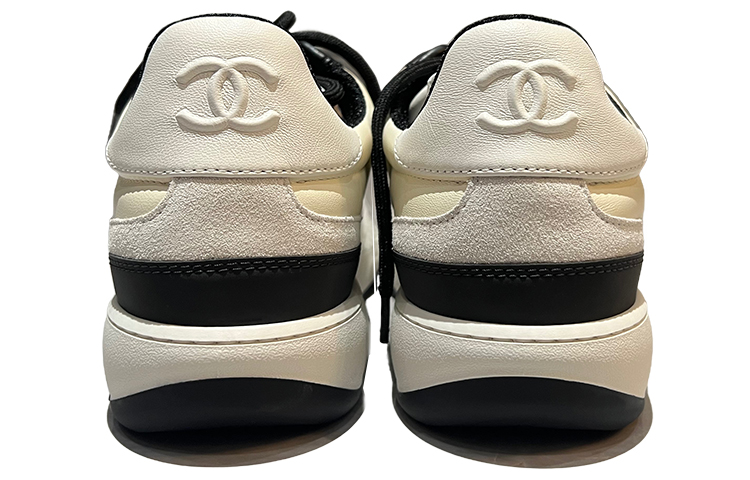 Chanel Leather Round Toe Lace-Up Low Top 'White' 圖 3