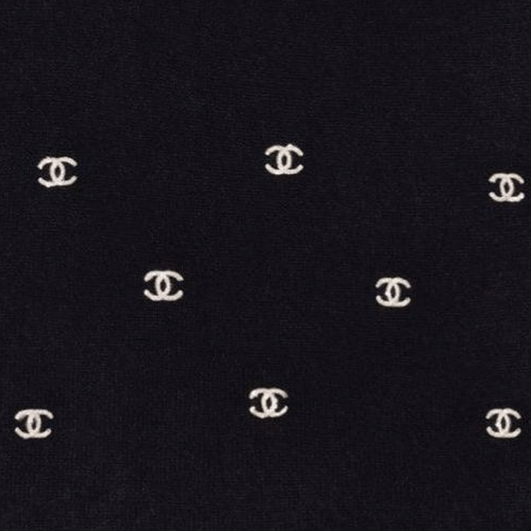 Shop シャネル ロゴ装飾 カシミヤ スカーフ ユニセックス カップルスタイル ブラック AAA283B1717994305