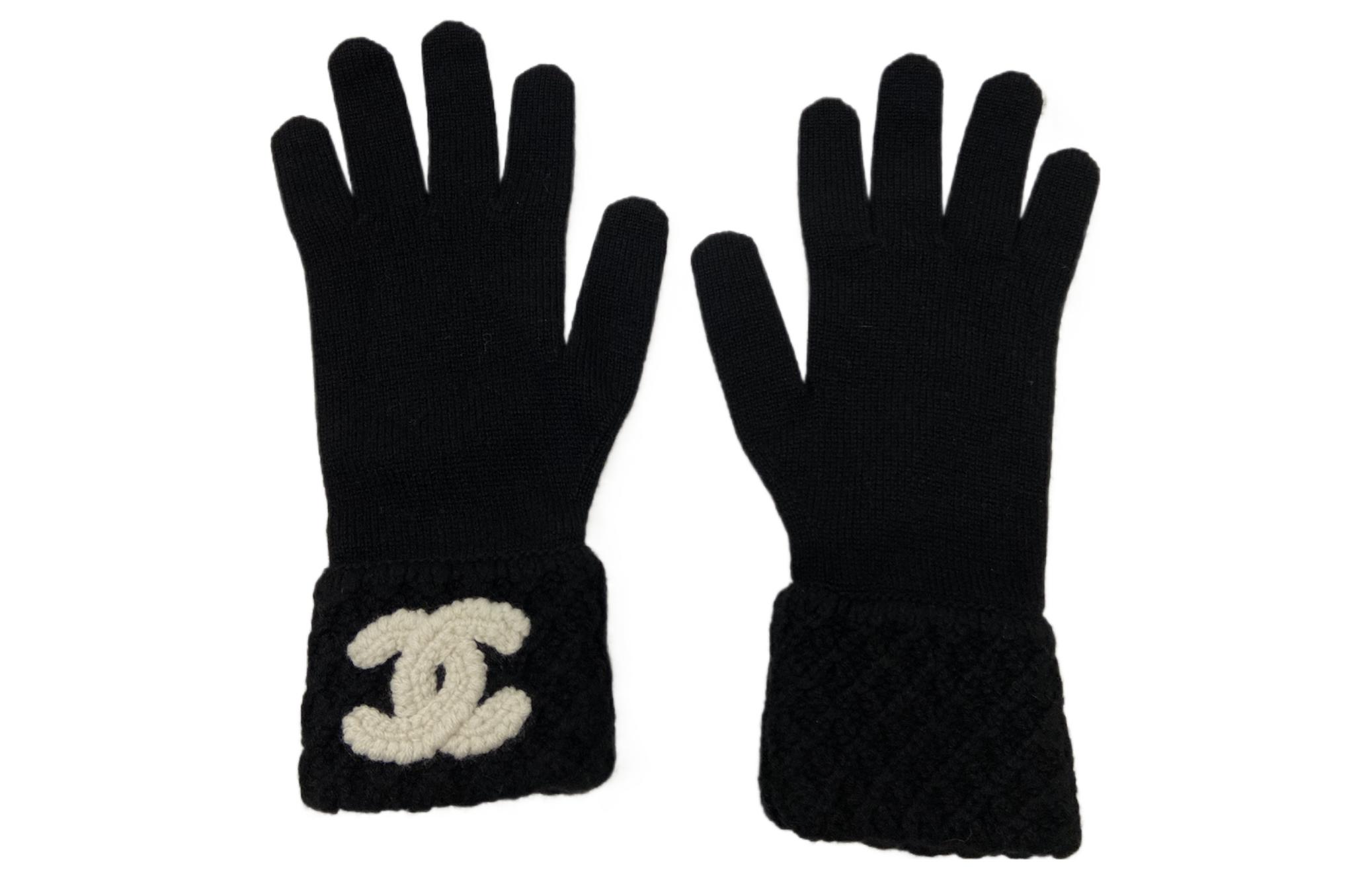 CHANEL Logo Embroidered Knit Gloves Unisex Couples Style - Black AA9339B1372194305