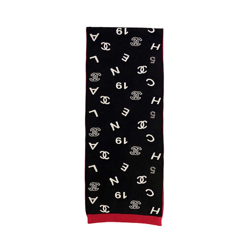 CHANEL Logo Jacquard Knit Scarf Unisex Couple Style - Black. AA9262-B13359-NP797