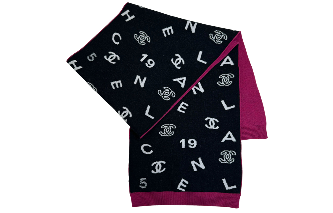 Shop シャネル ロゴ ジャカード ニット スカーフ ユニセックス カップルスタイル - ブラック. AA9262-B13359-NP797