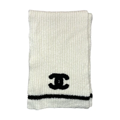 CHANEL Logo White Wool Scarf Unisex Couple's Edition. AA9423B13856NQ766