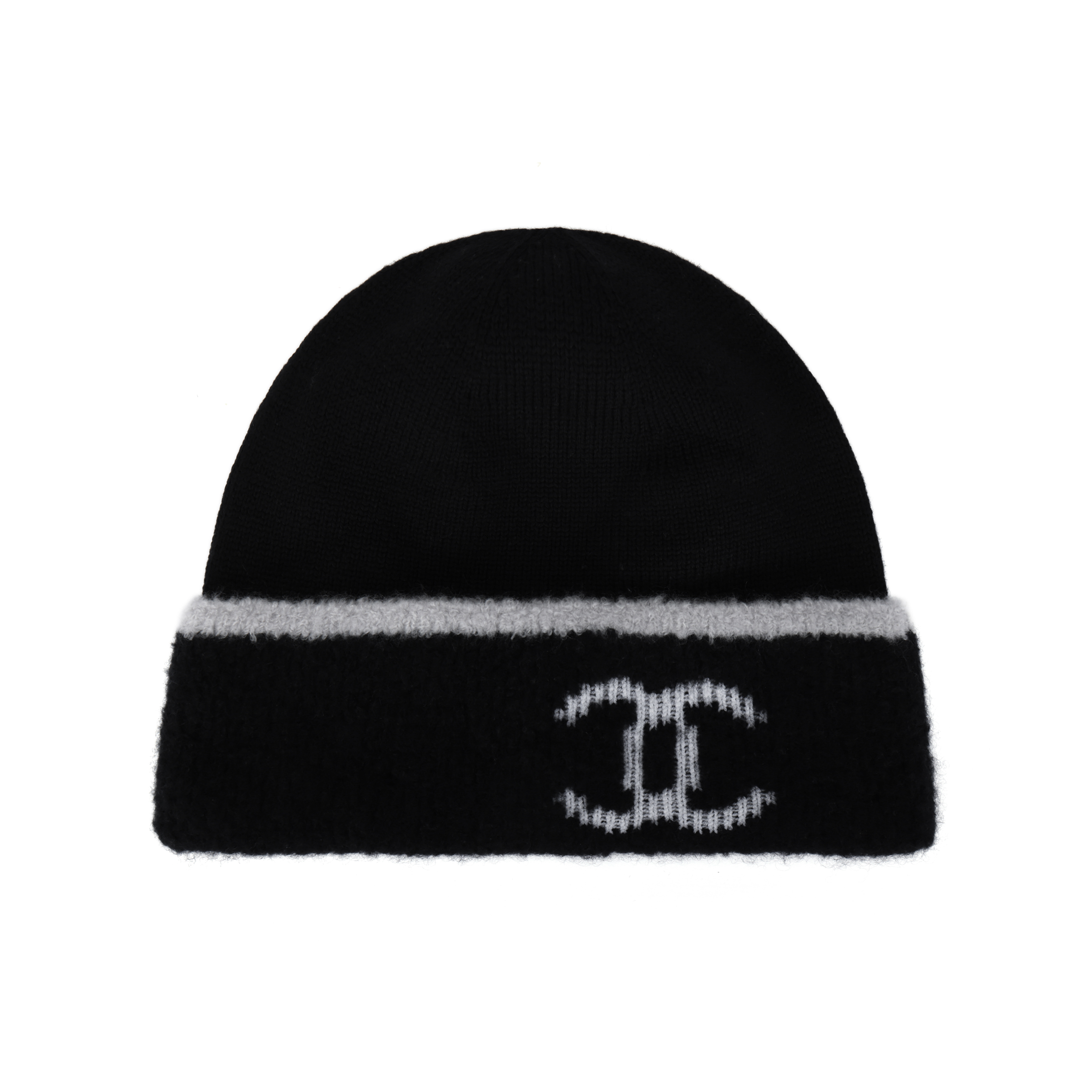 CHANEL Logo Wool Knit Beanie Unisex Couple Style in Black. AAA330 B17631 NZI07