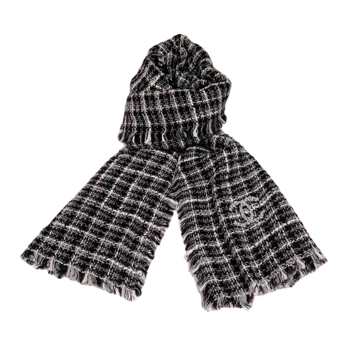 Lookbook 香奈儿Logo羊毛围巾 - 黑色情侣款男女通用 AAA549B18355NZZ92