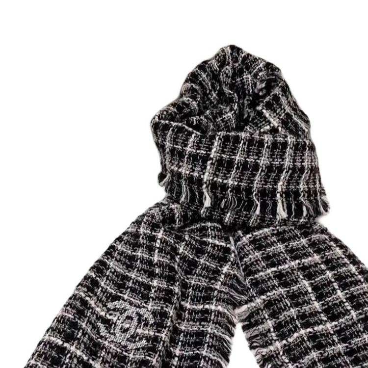 Shop 香奈儿Logo羊毛围巾 - 黑色情侣款男女通用 AAA549B18355NZZ92