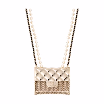 CHANEL Metallic Pearl Lambskin Crossbody Necklace Gold Fashion. AB6135-B05546-NC156