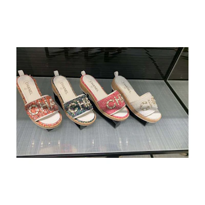 Chanel Miel Slippers 'Tweed'