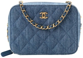 Chanel Pearl Crush Denim Camera Bag Blue (AP2463-B07306-NG353) Chanel Pearl Crush Denim Camera Bag Blue (AP2463-B07306-NG353)
