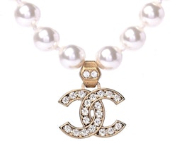 Chanel Pearl Crystal CC Short Necklace 18" Gold Chanel Pearl Crystal CC Short Necklace 18" Gold